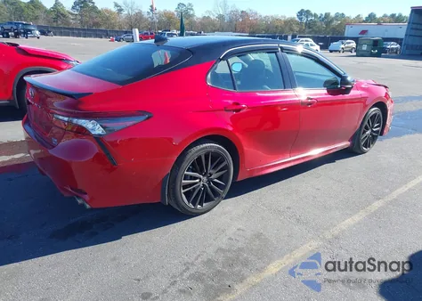 2021 Toyota Camry Xse Awd z USA, uszkodzony, nr VIN 4T1K61BK6MU036491